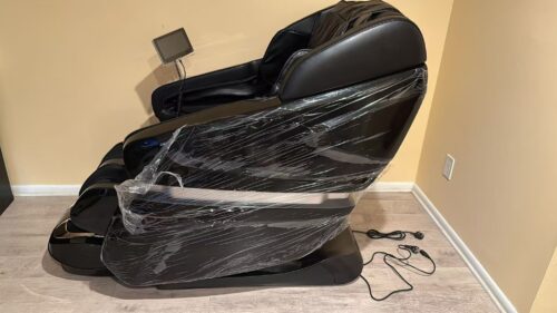 [Clearance] Kollecktiv 201 Zero Gravity 4D Massage Chair Full Body with Heat, AI Control, Body Scan and Footrest Extension photo review