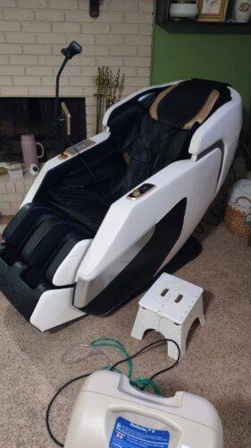 [Affordable] Kollecktiv 205w 4D Massage Chair Full Body Zero Gravity Stretching Voice Control photo review